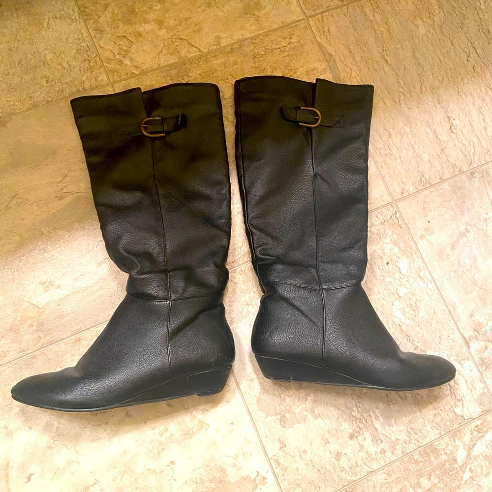 Black Boots